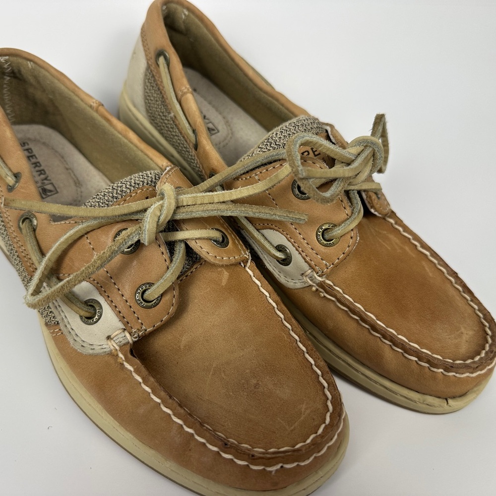 Sperry Women's Bluefish 2 Eye Boat Shoe Linen/Oat 9276619 \ US Size 7